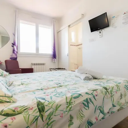 Maison Venitia 14 Personnes Nyaraló